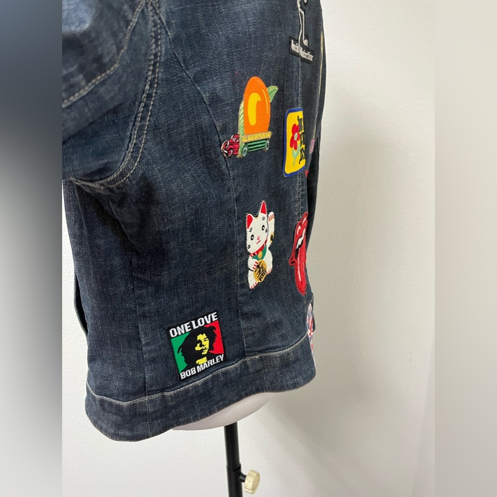 French Dressing Jacket With Custom Patchwork. - image 4